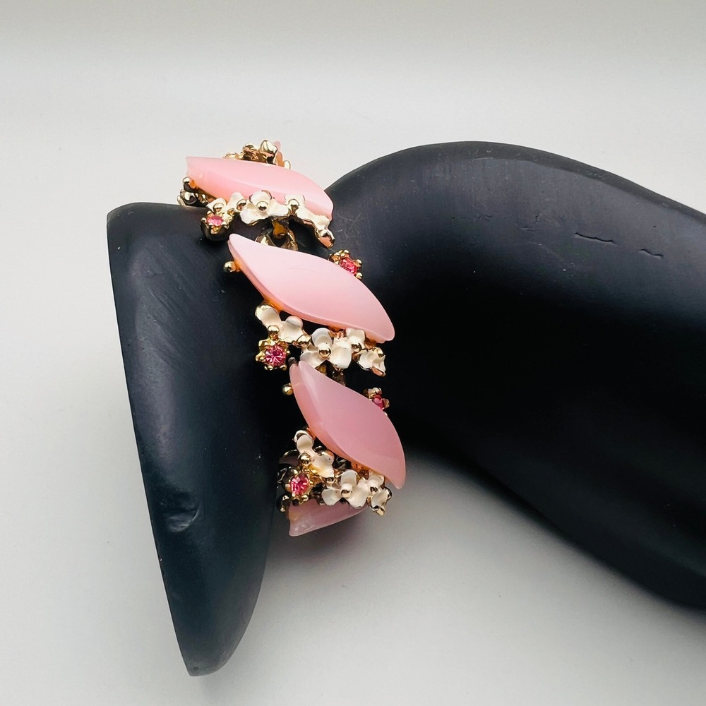 Vintage Pink Thermoset Floral Link Bracelet Gold Tone Enamel Rhinestone